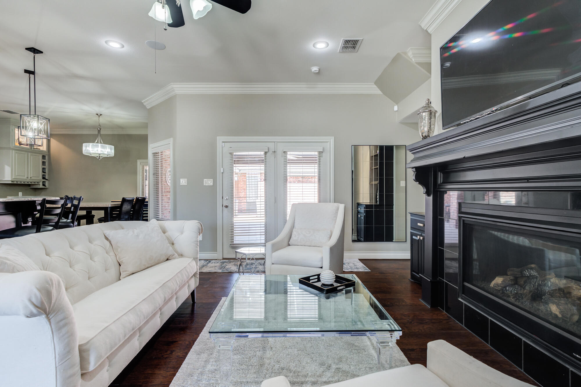 4804 120th Street Lubbock, TX 79424 - Photo 17 of 71 4804-120th-St_Lubbock-TX_12_Living-Room