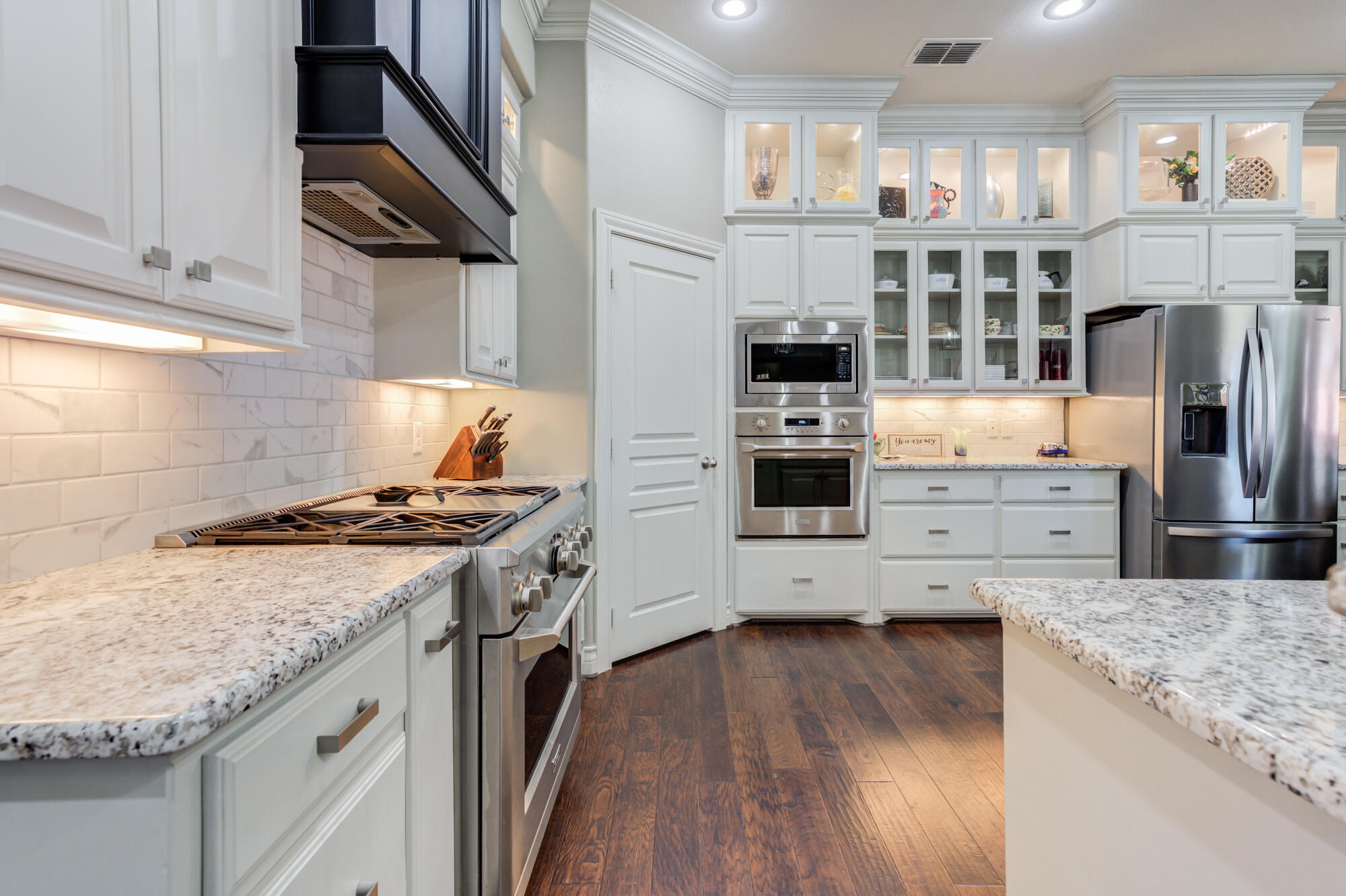 4804 120th Street Lubbock, TX 79424 - Photo 24 of 71 4804-120th-St_Lubbock-TX_22_Kitchen