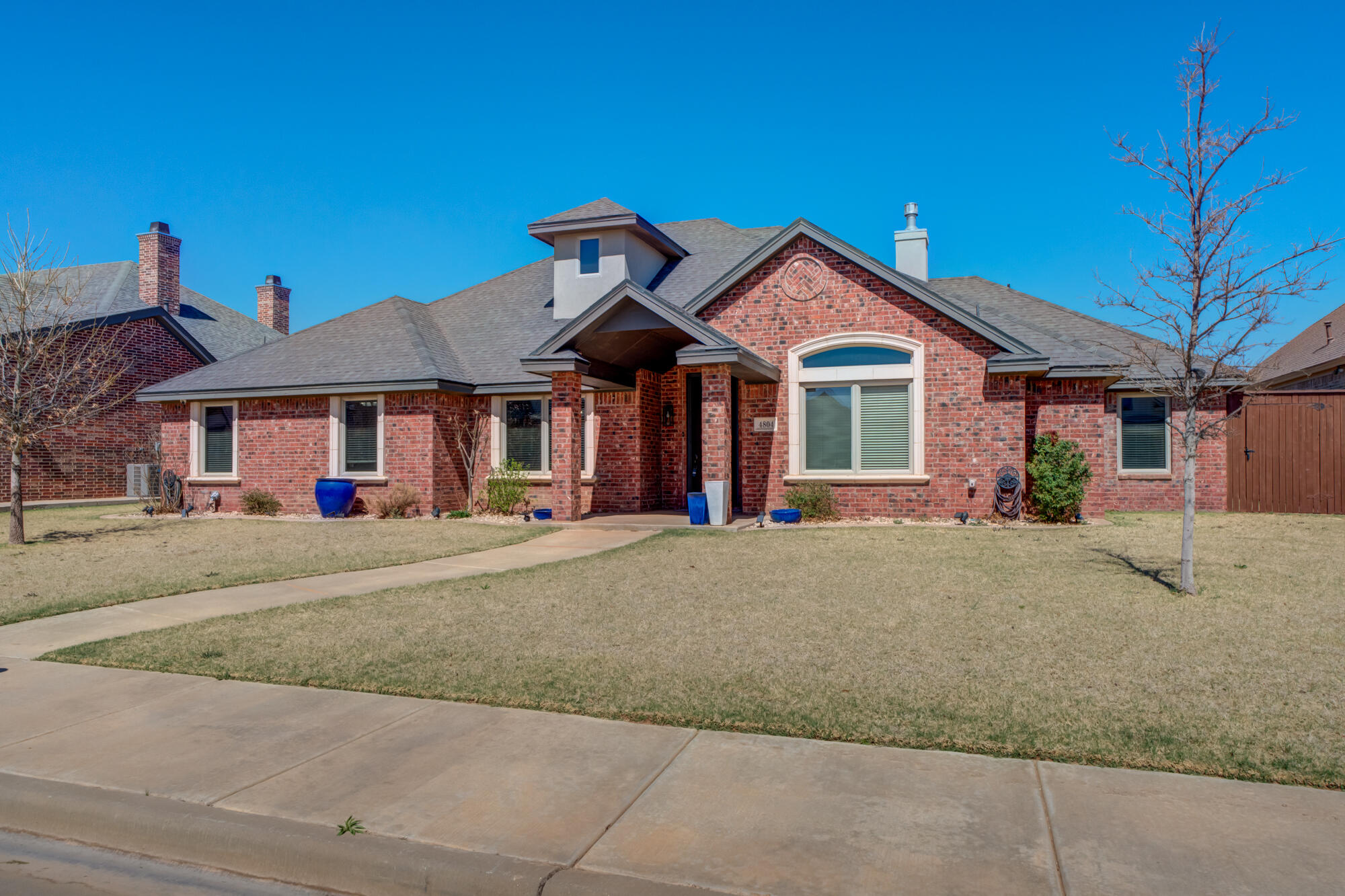 4804 120th Street Lubbock, TX 79424 - Photo 6 of 71 4804-120th-St_Lubbock-TX_1_Front-Exterio
