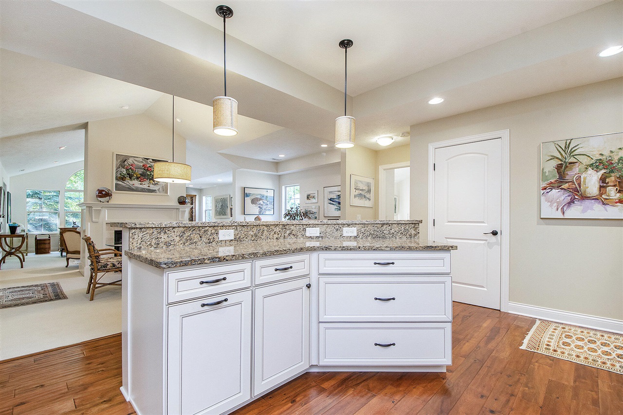 993 Bridge Walk Court Southeast, Unit 119 Ada, MI 49301 - Photo 12 of 20