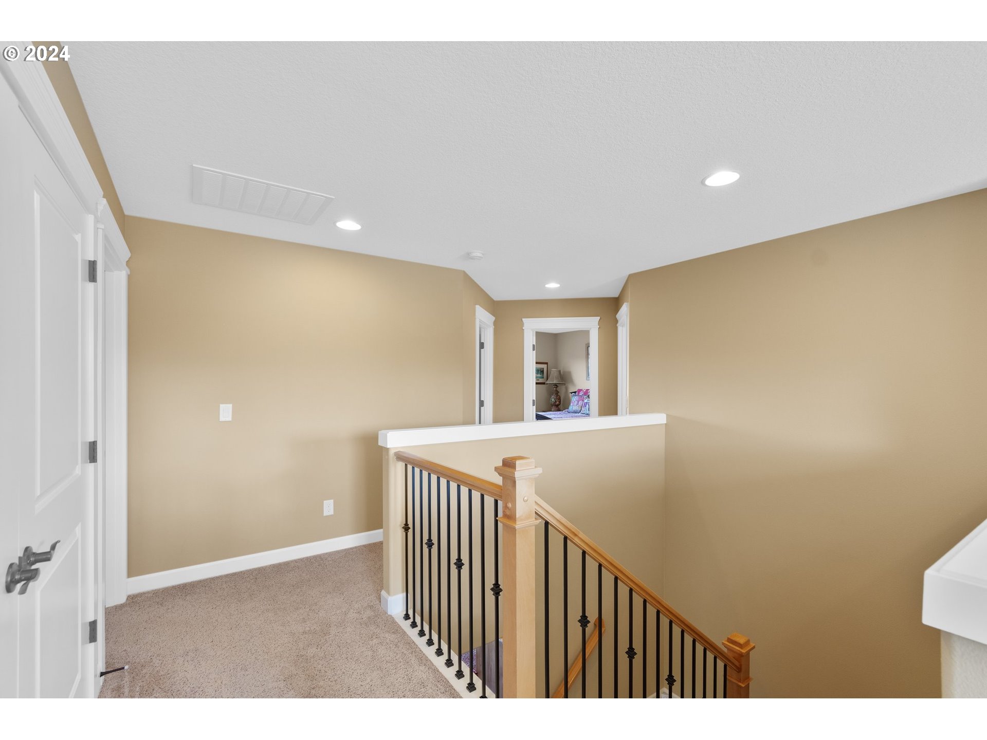 1760 South 18th Circle Ridgefield, WA 98642 - Photo 24 of 36 a view of a hallway with stairs