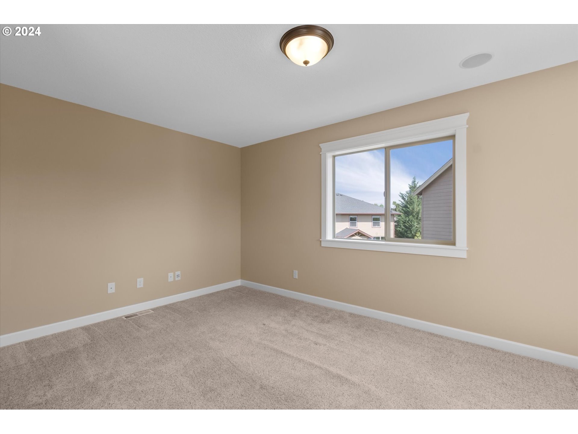 1760 South 18th Circle Ridgefield, WA 98642 - Photo 36 of 36 a view of an empty room with a window