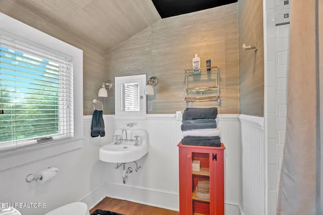 $650,000 | 1476 Darbee Drive, Morristown, TN 37814