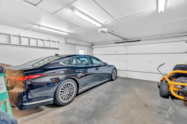 $650,000 | 1476 Darbee Drive, Morristown, TN 37814