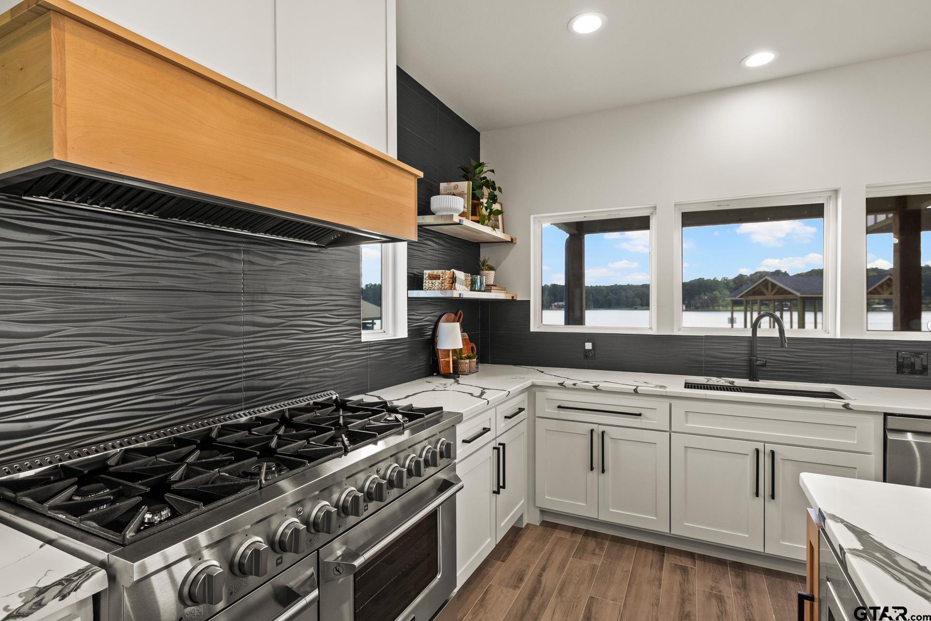 331 Eagle Point Drive West Mount Vernon, TX 75457 - Photo 15 of 43