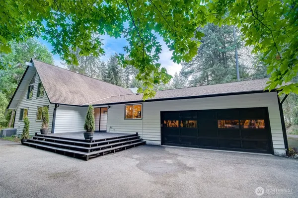 $4,200 | 16925 Southeast Auburn-Black Diamond Road, Auburn, WA 98092