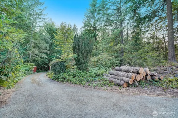 $4,200 | 16925 Southeast Auburn-Black Diamond Road, Auburn, WA 98092