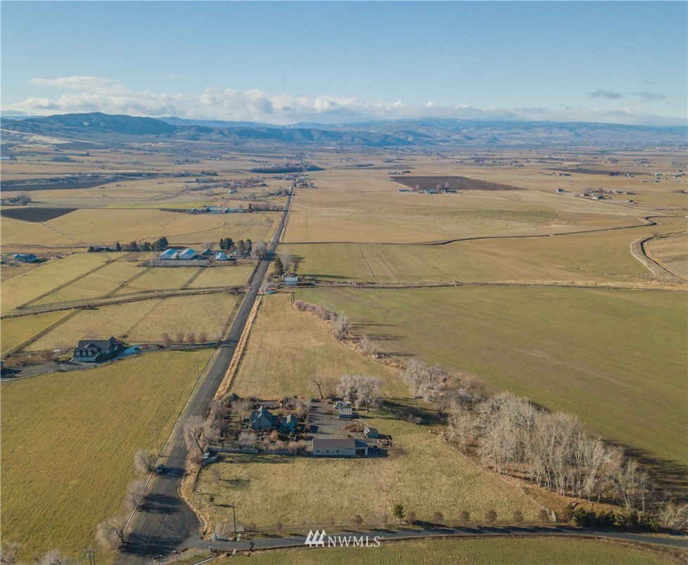8201 4th Parallel Road Ellensburg, WA 98926 - Photo 3 of 40 Gallery Image 3