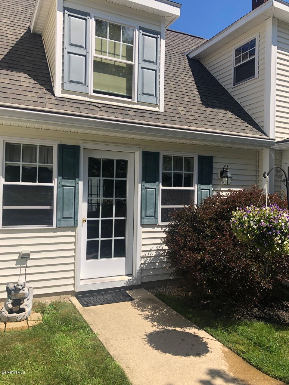 4 Patterson Road Lenox, MA 01242 - Photo 3 of 47 Front Entry