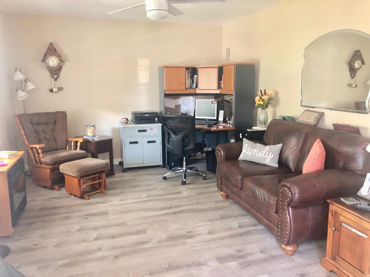 4 Patterson Road Lenox, MA 01242 - Photo 26 of 47 Den or Office