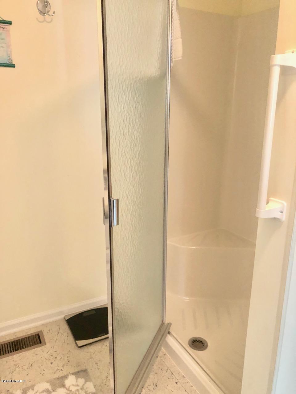 4 Patterson Road Lenox, MA 01242 - Photo 41 of 47 Apt. shower