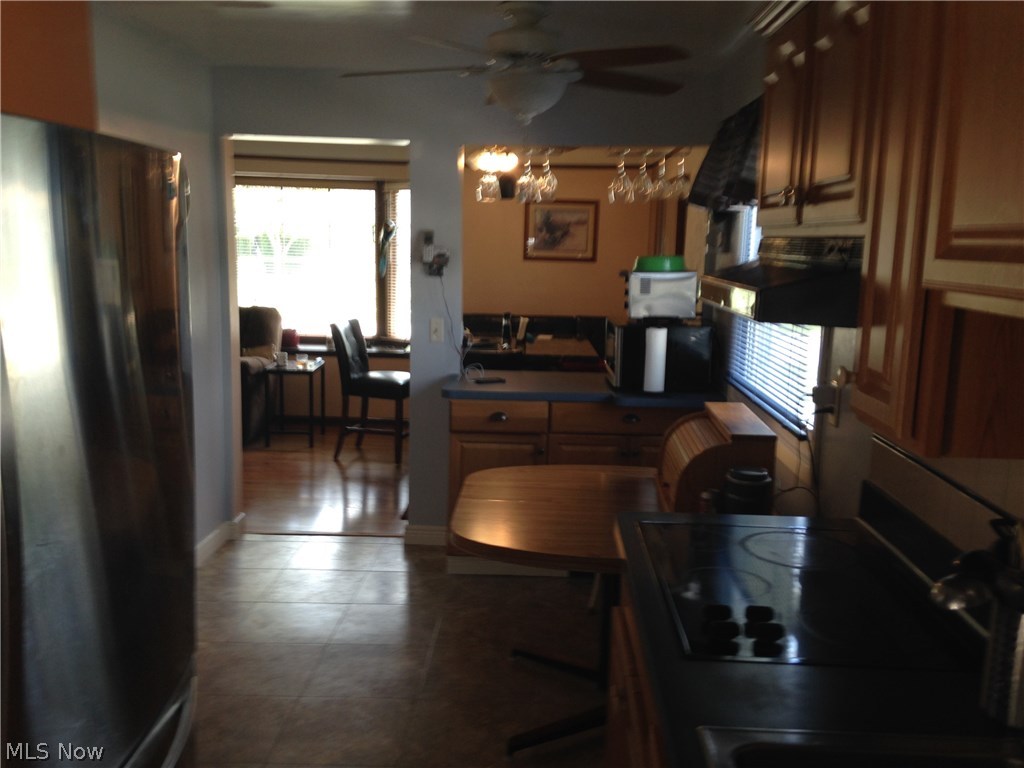 9360 Reichert Road Parma, OH 44130 - Photo 4 of 13