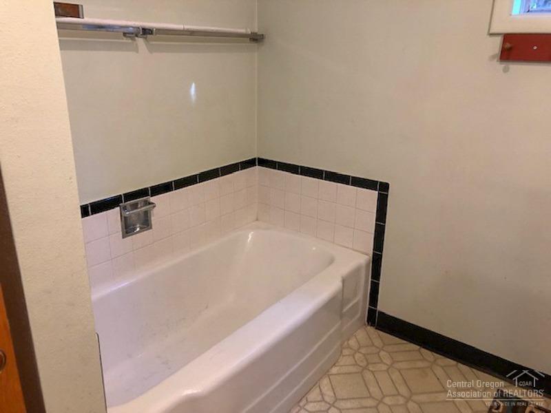 374 Apollo Road Prineville, OR 97754 - Photo 9 of 22 Additional Photo