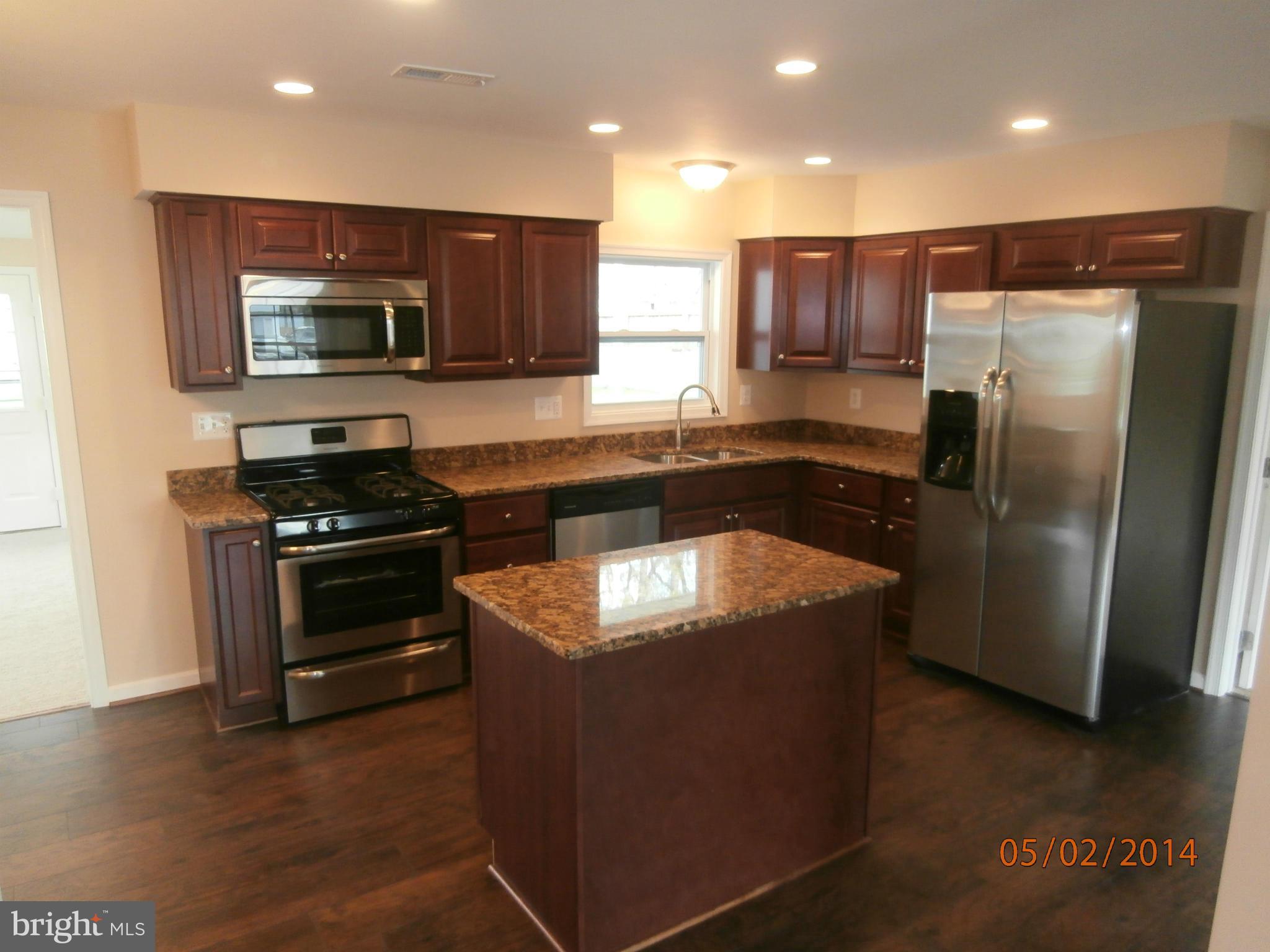202 Acadia Road Waldorf, MD 20602 - Photo 2 of 30 Kitchen