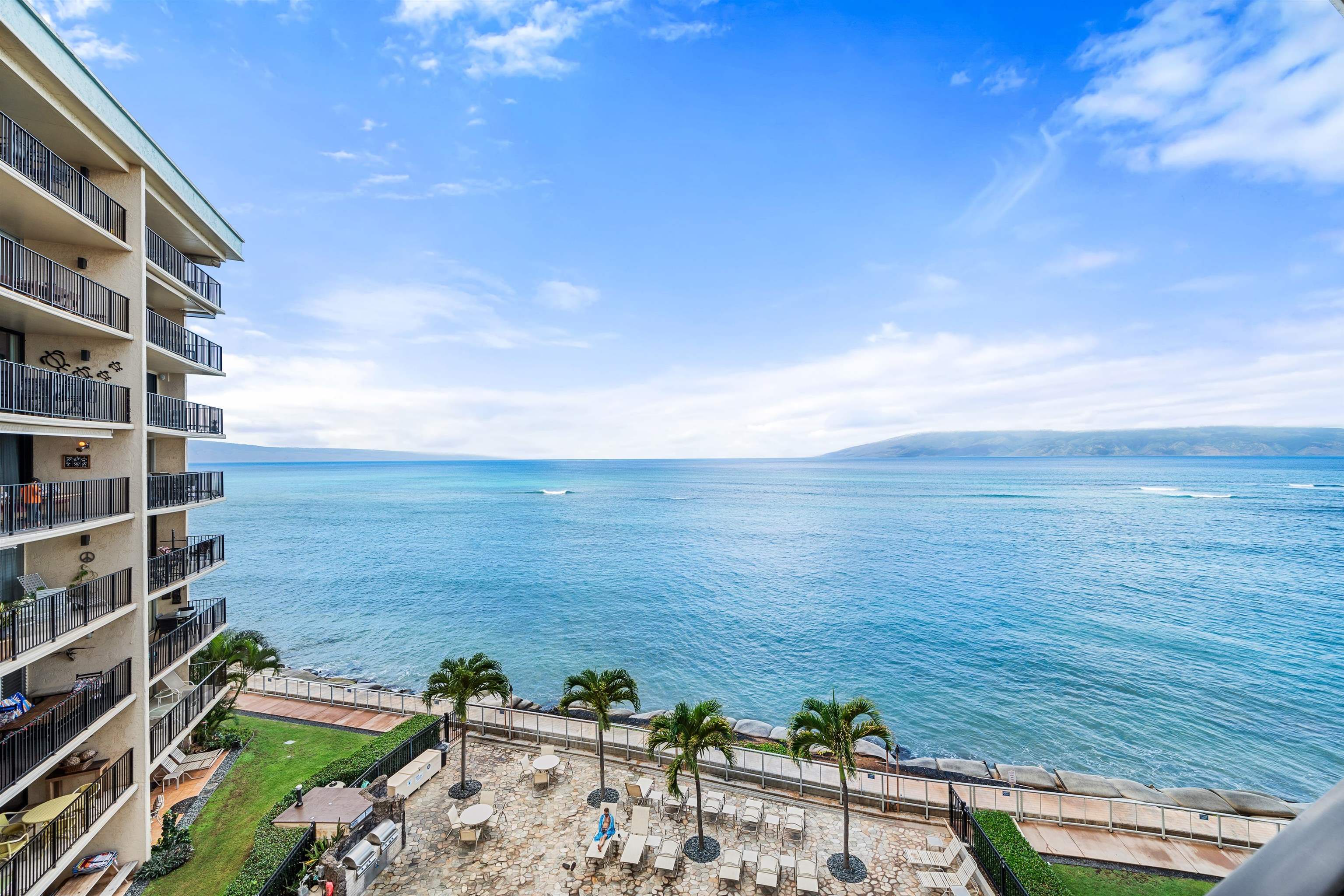 4401 Lower Honoapiilani Road, Unit A501 Lahaina, HI 96761 - Photo 2 of 36