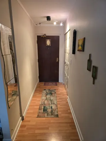 $1,800 | 238 East Bailey Road, Unit M, Naperville, IL 60565