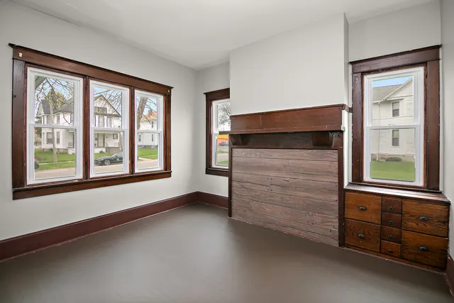 $120,000 | 152 South Greenwood Avenue, Kankakee, IL 60901