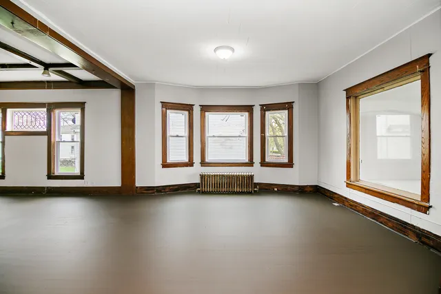 $120,000 | 152 South Greenwood Avenue, Kankakee, IL 60901