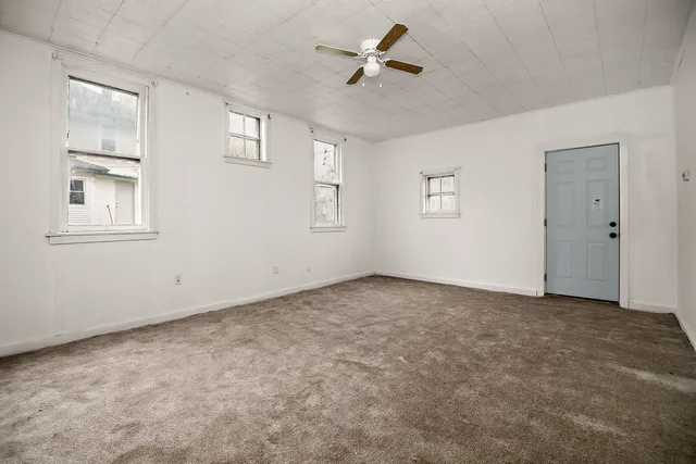 $120,000 | 152 South Greenwood Avenue, Kankakee, IL 60901