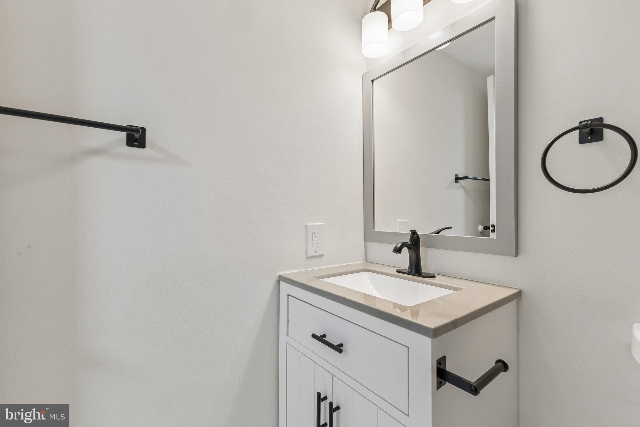 1554-1a Northgate Square, Unit 1A Reston, VA 20190 - Photo 9 of 25 Gallery Image 9