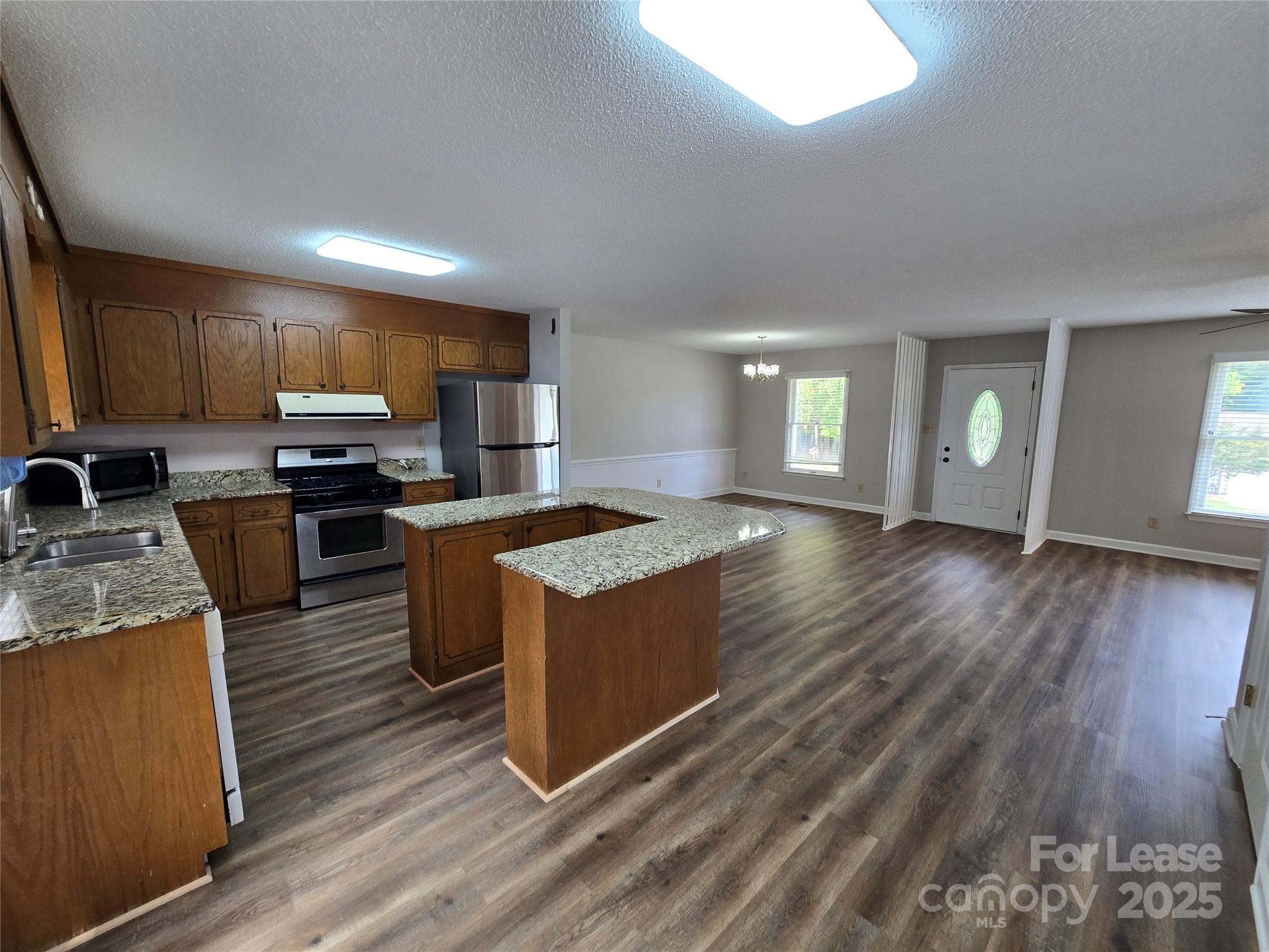 21203 Pine Ridge Drive Cornelius, NC 28031 - Photo 5 of 14