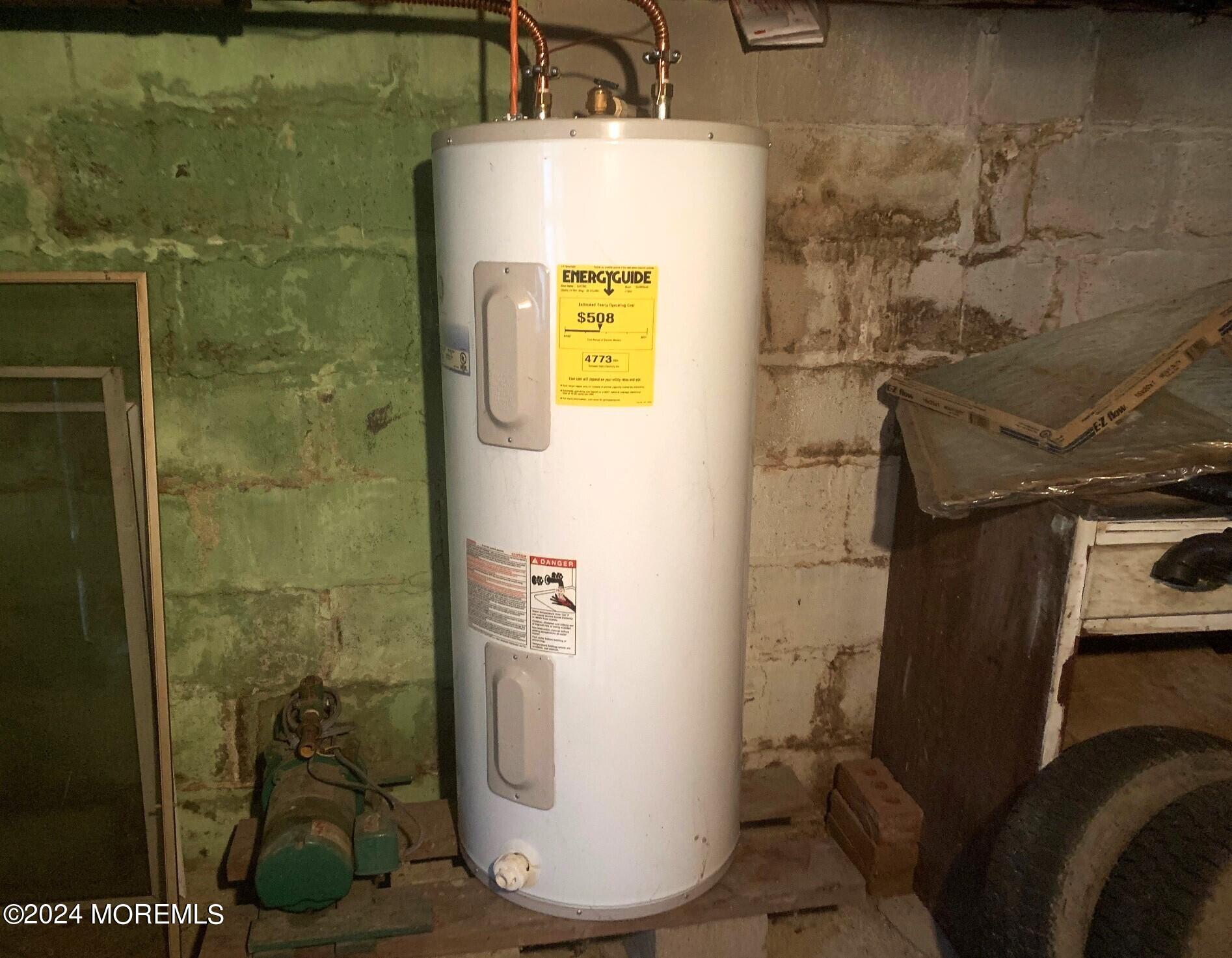 696 Wright Debow Road Jackson, NJ 08527 - Photo 24 of 31 a bathroom with a sink and a shower