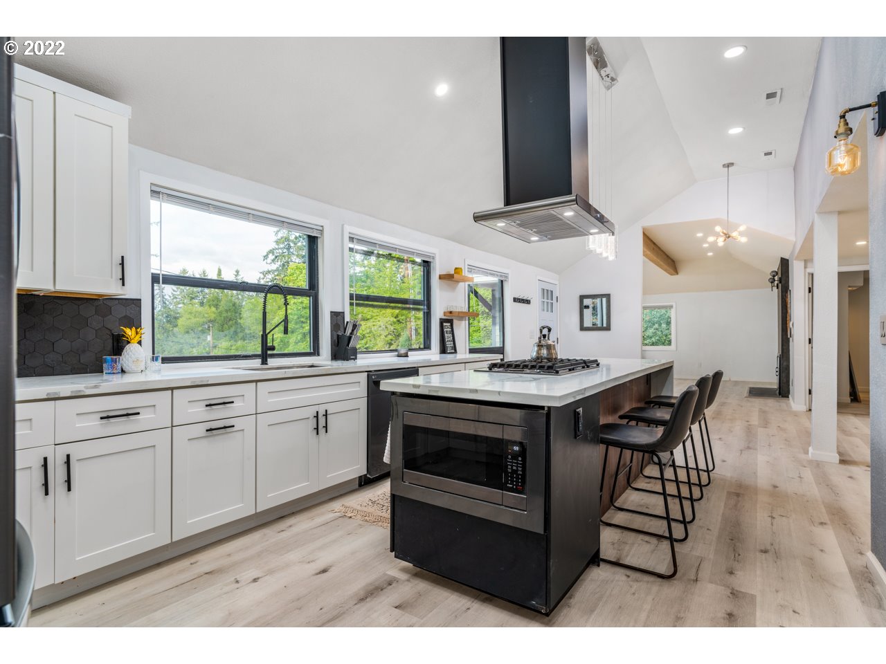 3010 Friendly Street Eugene, OR 97405 - Photo 11 of 32