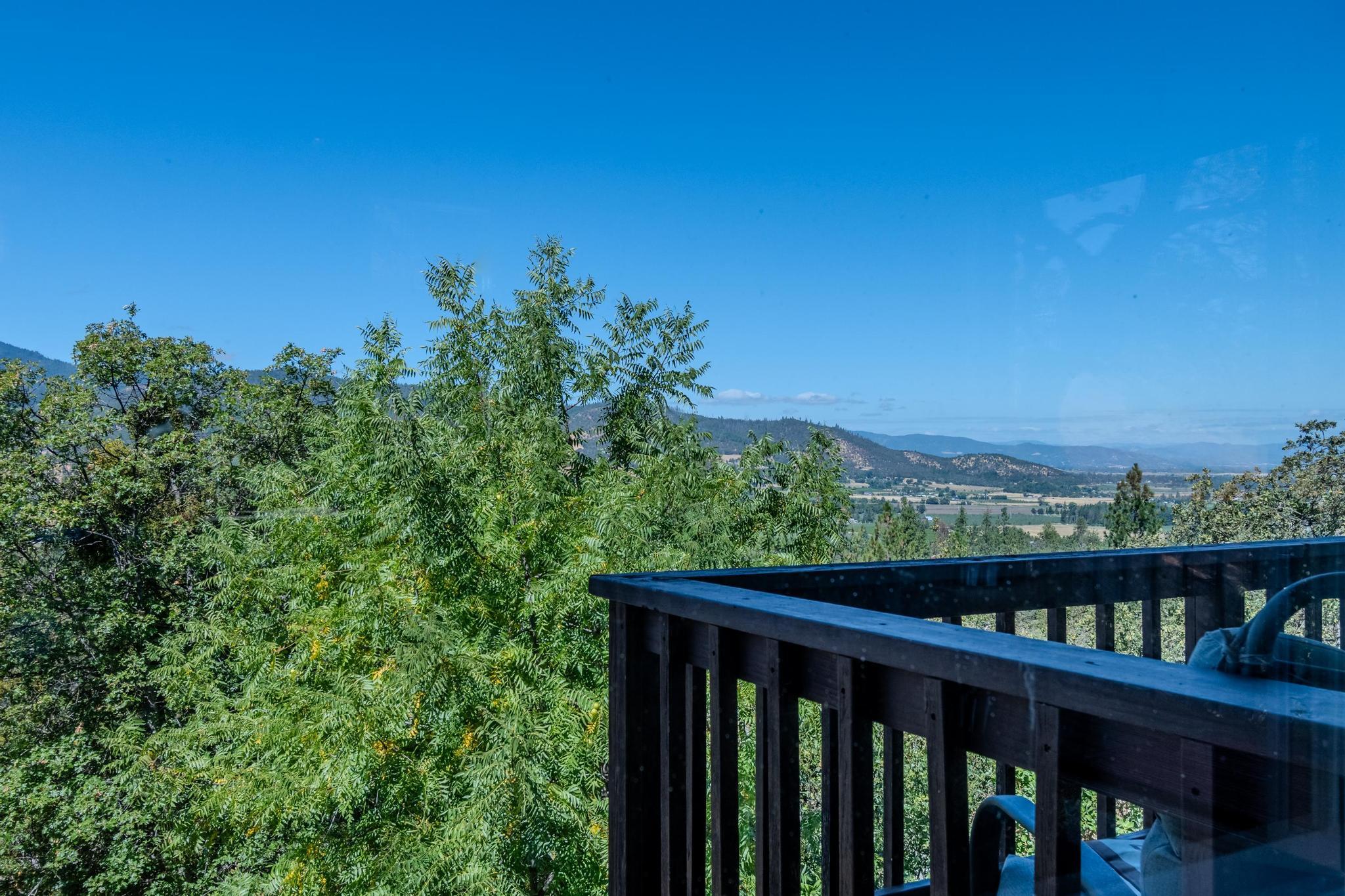 2850 Quail Run Road Talent, OR 97540 - Photo 17 of 55 01-15