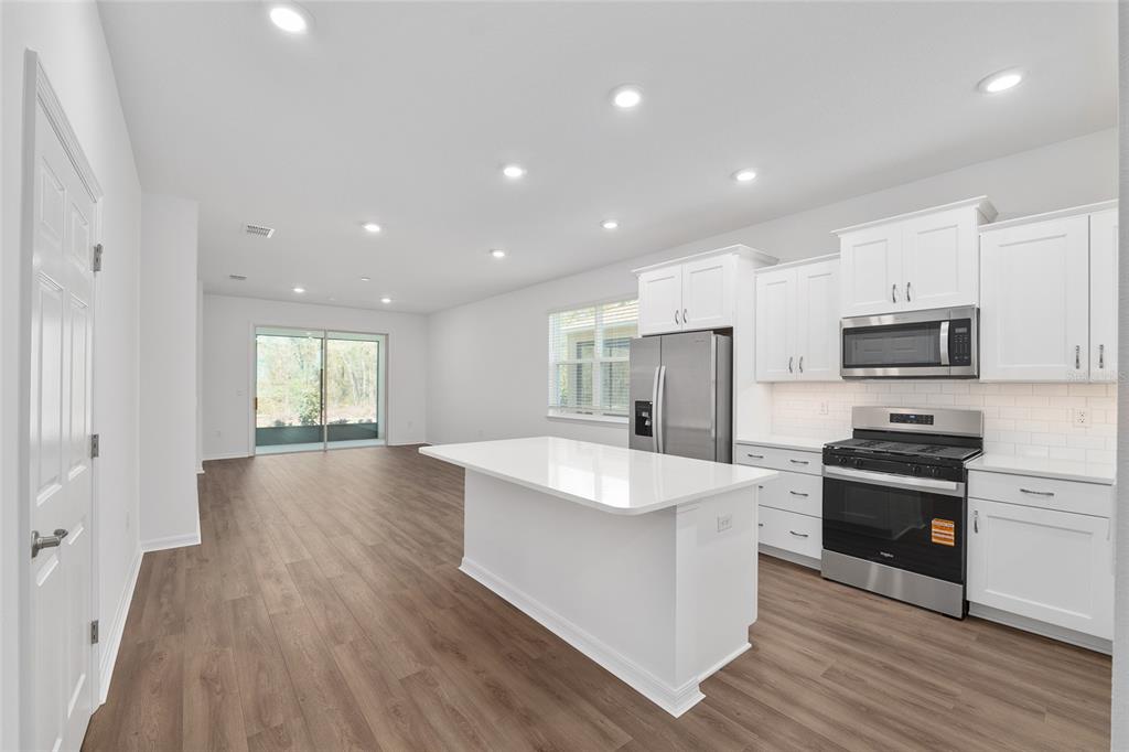 9730 Southwest 108th Terrace Road Ocala, FL 34481 - Photo 10 of 49 Gallery Image 10