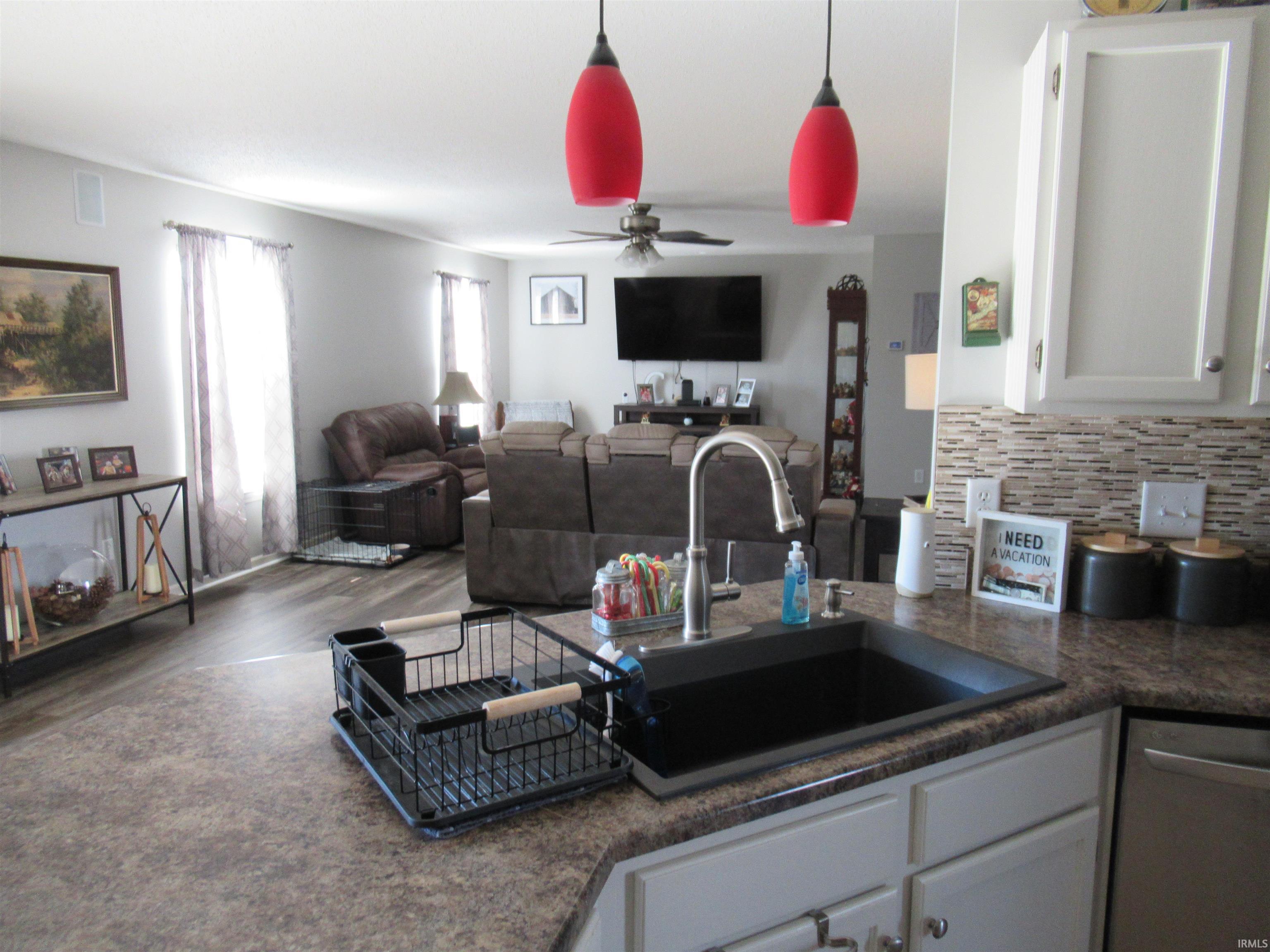 409 Chesterton Trail Fort Wayne, IN 46825 - Photo 9 of 28