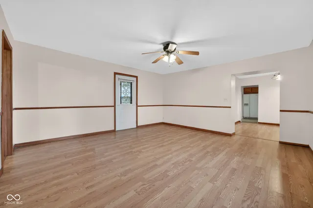 $159,900 | 2327 North F Street, Elwood, IN 46036