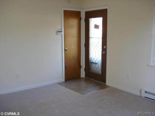 2605 Indale Road Glen Allen, VA 23060 - Photo 5 of 11 Foyer