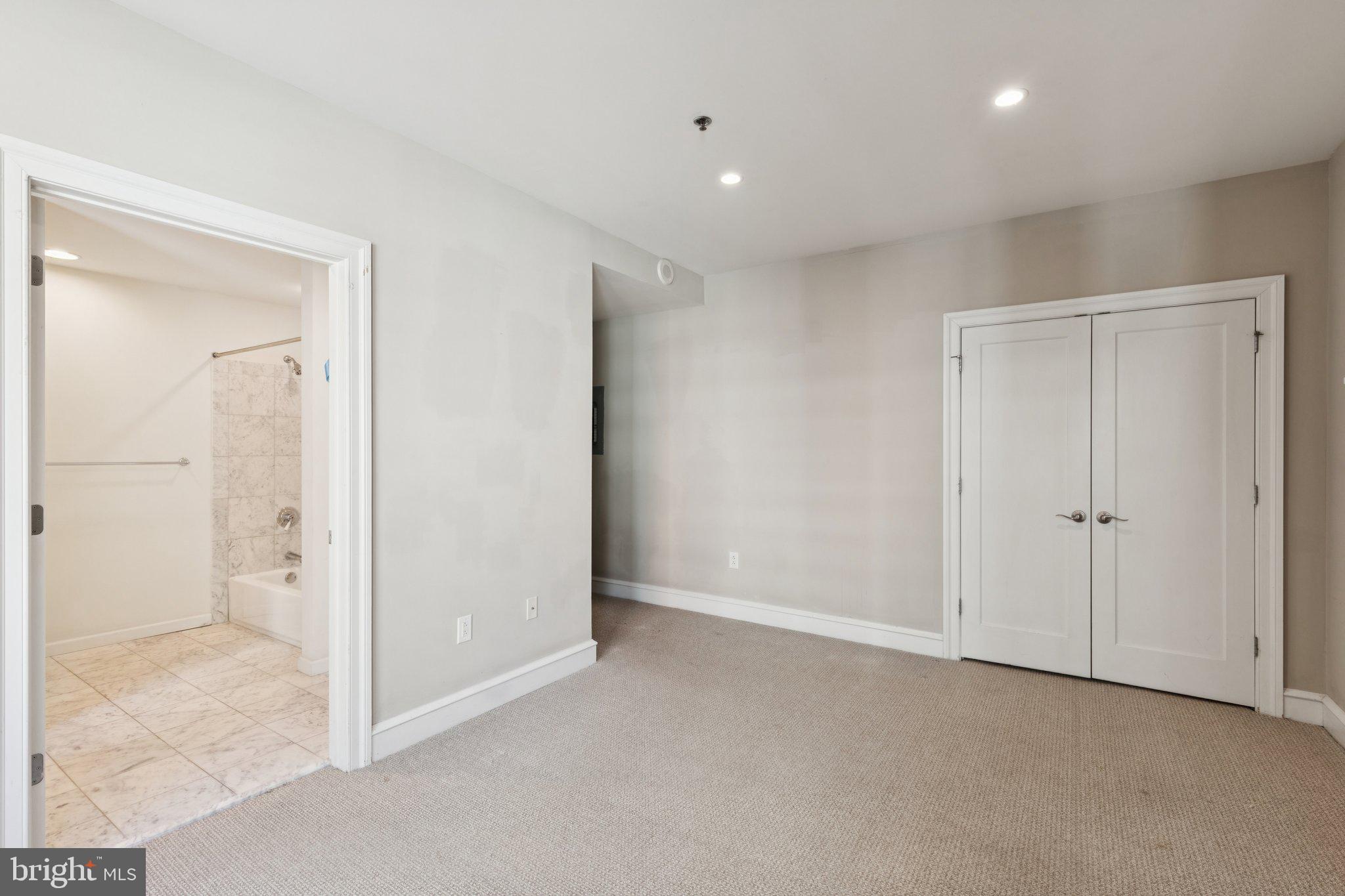 1811 Chestnut Street, Unit 701 Philadelphia, PA 19103 - Photo 20 of 26 a view of an empty room