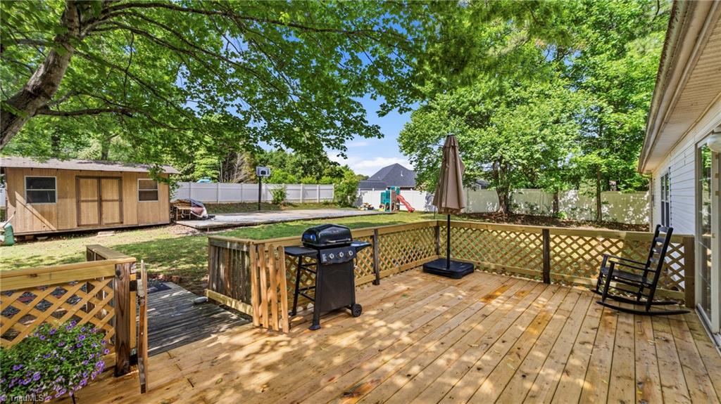 174 Morningside Road Randleman, NC 27317 - Photo 18 of 21 Back Deck