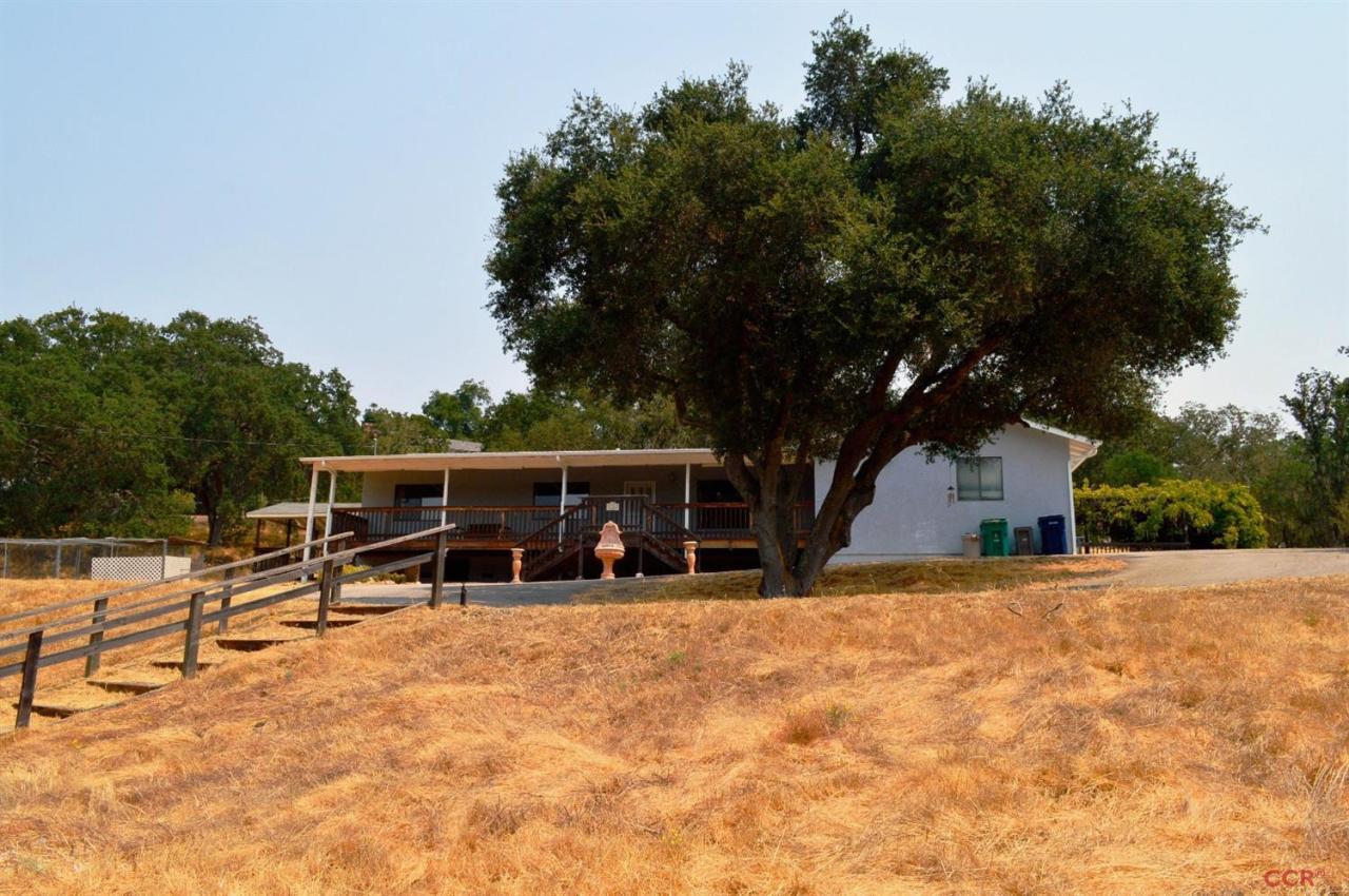 4805 Carrizo Road Atascadero, CA 93422 - Photo 1 of 25 Primary Photo