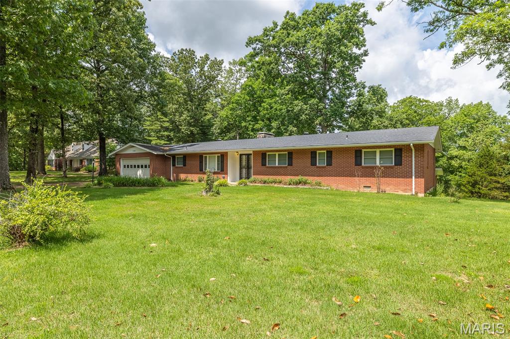 1305 Lurlyn Road Poplar Bluff, MO 63901 - Photo 3 of 32