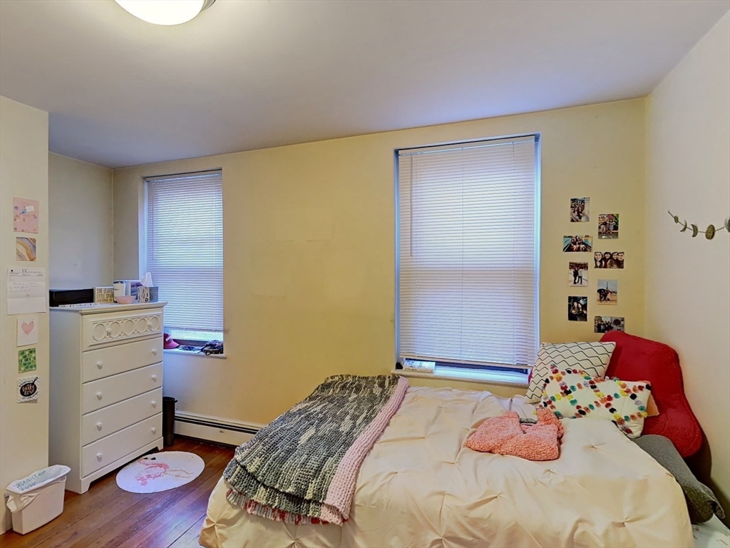 11 Aberdeen Street, Unit 4 Boston, MA 02215 - Photo 13 of 22 Gallery Image 13