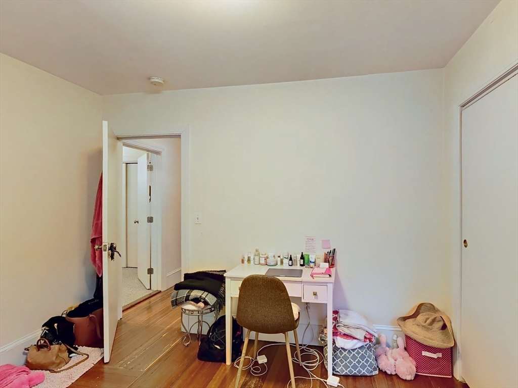 11 Aberdeen Street, Unit 4 Boston, MA 02215 - Photo 15 of 22 Gallery Image 15