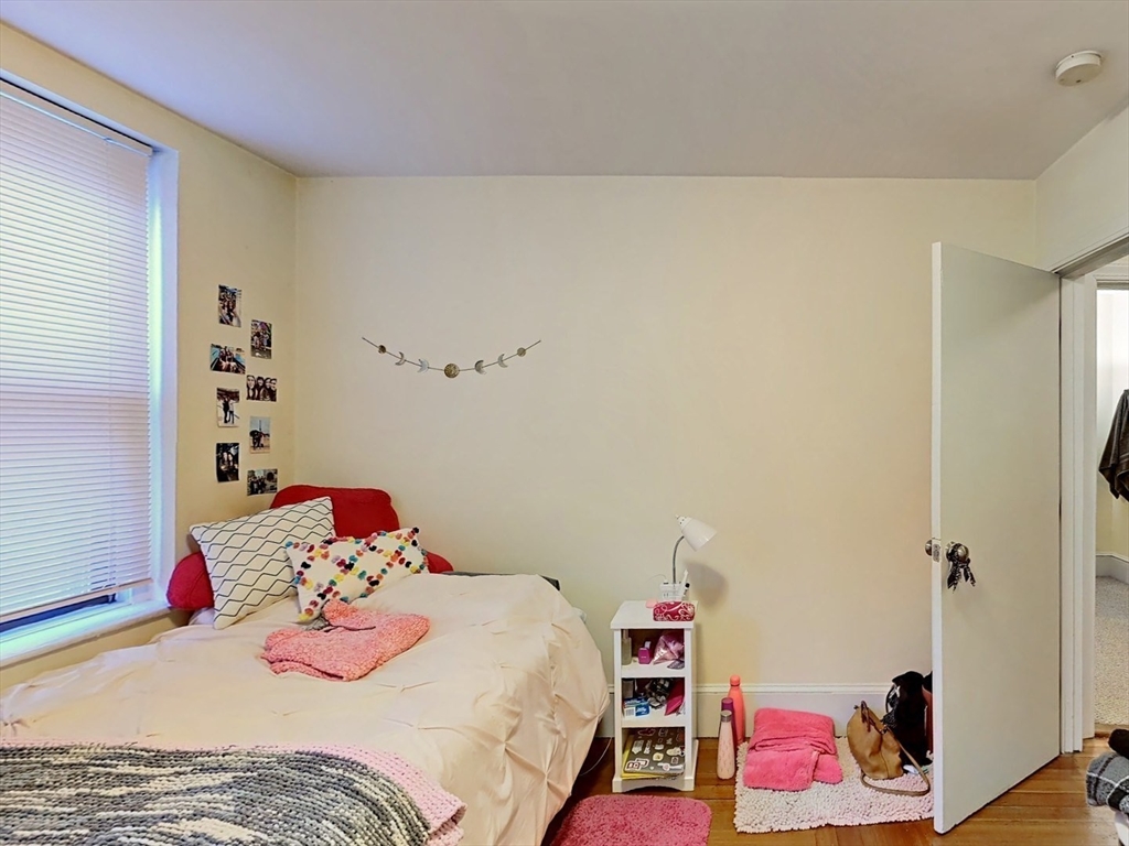 11 Aberdeen Street, Unit 4 Boston, MA 02215 - Photo 16 of 22 Gallery Image 16