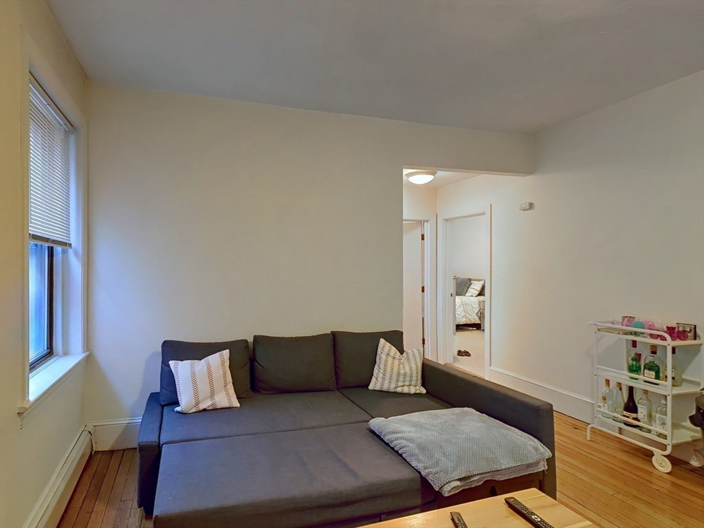 11 Aberdeen Street, Unit 4 Boston, MA 02215 - Photo 6 of 22 Gallery Image 6