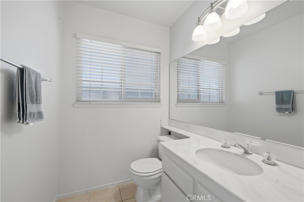 25211 Cinnamon Road Lake Forest, CA 92630 - Photo 20 of 39 Gallery Image 20