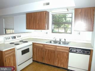 62 Dover Road Westampton, NJ 08060 - Photo 4 of 6
