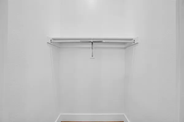 $1,835 | 1601-333 Mustang Drive, Marble Falls, TX 78654