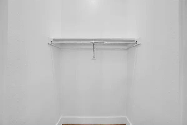 $1,835 | 1601-333 Mustang Drive, Marble Falls, TX 78654