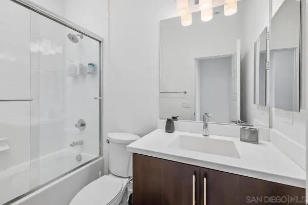 $4,800 | 2622 Aperture Circle, San Diego, CA 92108