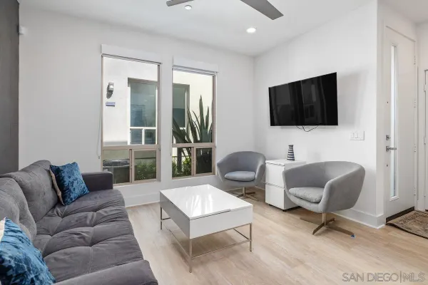 $4,800 | 2622 Aperture Circle, San Diego, CA 92108