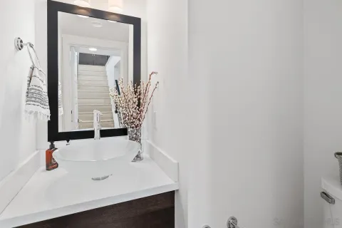 $5,000 | 2622 Aperture Circle, San Diego, CA 92108