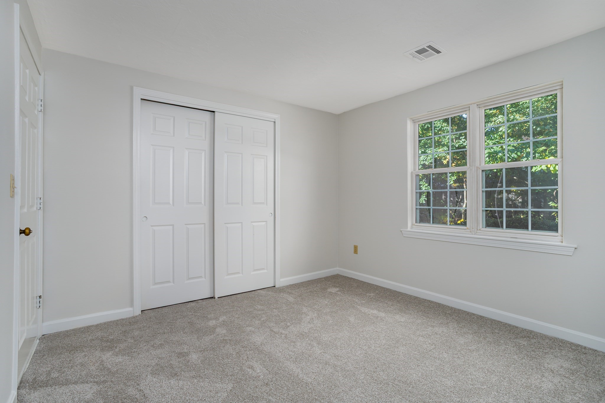 303 Ridgefield Circle, Unit 303D Clinton, MA 01510 - Photo 24 of 37 Gallery Image 24