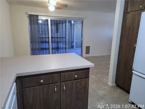 $1,637 | 4061 Foxgrove Drive, Las Vegas, NV 89147