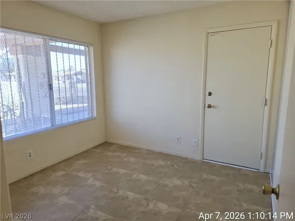 $1,637 | 4061 Foxgrove Drive, Las Vegas, NV 89147